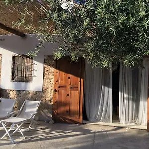 https://los-perales.es-andalucia.com